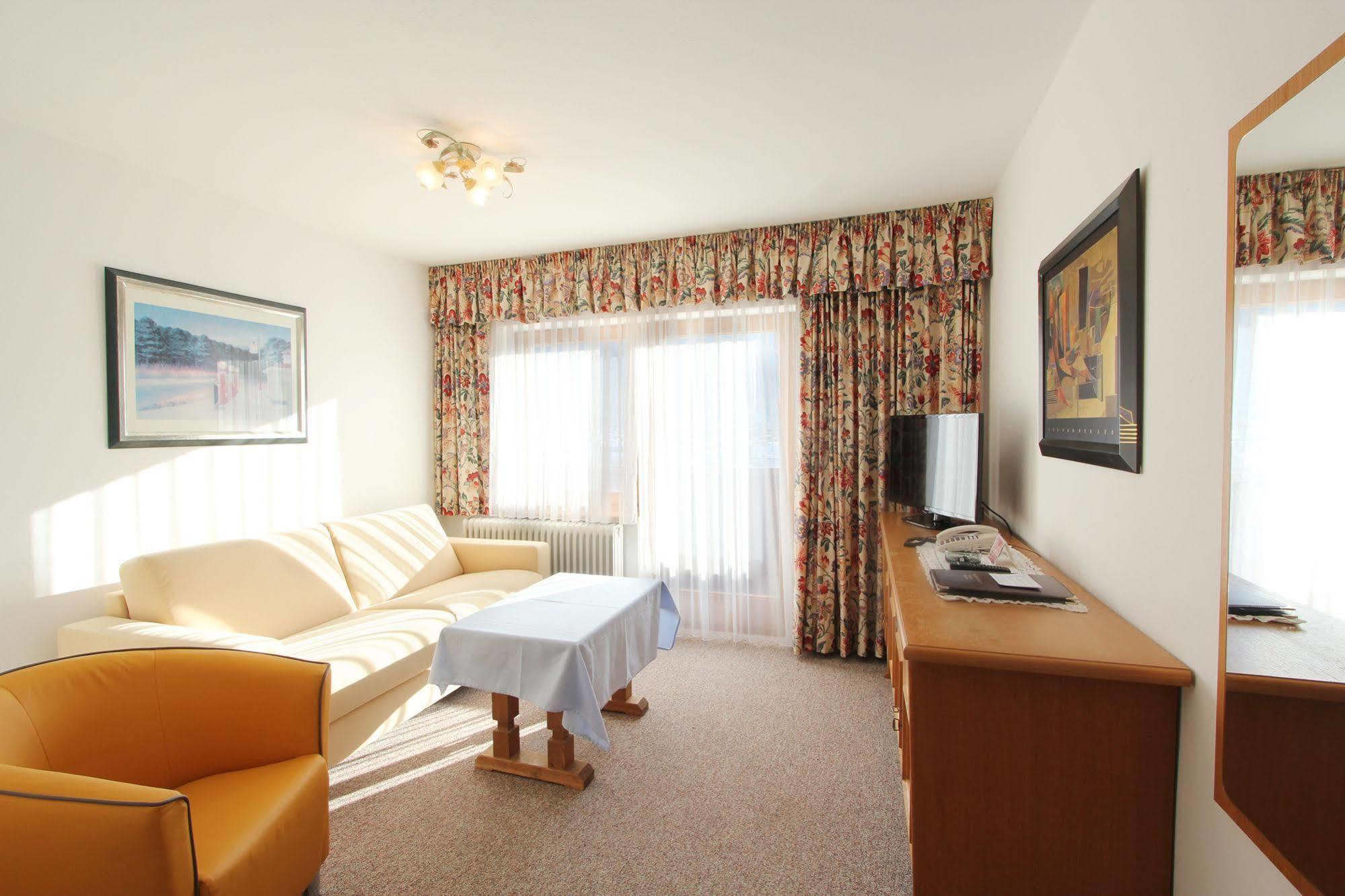 Aalto Panorama Hotel Зеефелд в Тирол Екстериор снимка